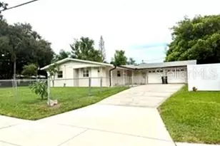 2410 Lando Ln, Orlando, FL 32806 - Photo 3