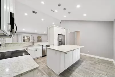 515 Stillwater Drive, Oviedo, FL 32765 - Photo 11