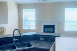 10561 Villa View Cir, Tampa, FL 33647 - Photo 9