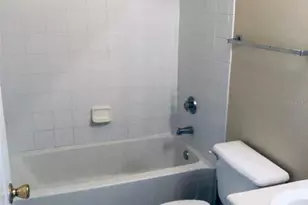 10561 Villa View Cir, Tampa, FL 33647 - Photo 13