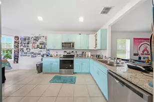 209 Meghan Cir, Deland, FL 32724 - Photo 11
