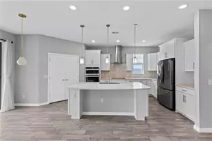 2754 Matera Dr, Saint Cloud, FL 34771 - Photo 3