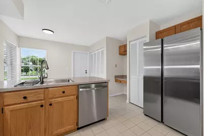 11206 Purple Plum Court, Orlando, FL 32821 - Photo 5