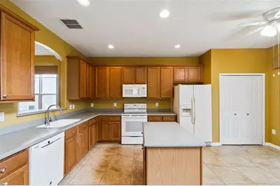 14108 Budworth Circle, Orlando, FL 32832 - Photo 5