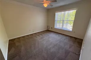 10519 Villa View Cir, Tampa, FL 33647 - Photo 9
