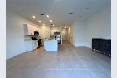 2211 Portrait Street, Kissimmee, FL 34758 - Photo 5