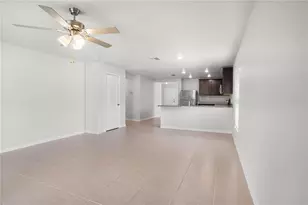 204 Hyacinth Ct, Poinciana, FL 34759 - Photo 13