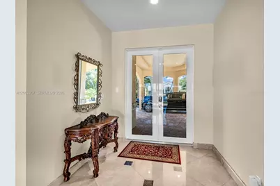 2710 Walkers Way, Weston, FL 33331 - Photo 9
