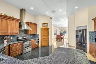 2710 Walkers Way, Weston, FL 33331 - Photo 21