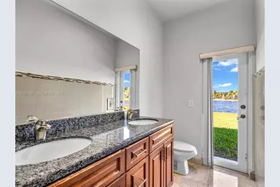 2710 Walkers Way, Weston, FL 33331 - Photo 31