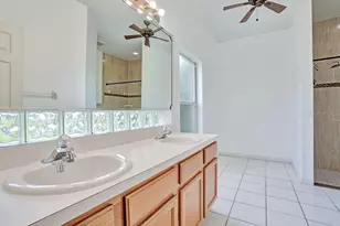 4104 Pacifica Dr, Orlando, FL 32817 - Photo 15