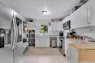851 E University Ave, Orange City, FL 32763 - Photo 3