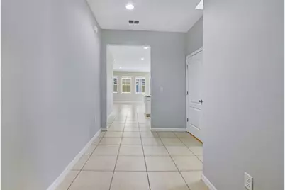 5207 Wildwood Way, Davenport, FL 33837 - Photo 5