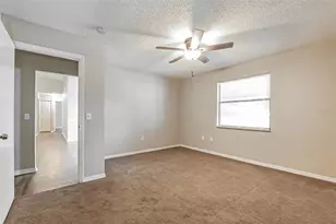 1309 Cove Pl, Tavares, FL 32778 - Photo 11