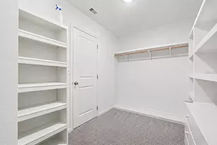 2270 Hemingway Cir, Groveland, FL 34736 - Photo 15