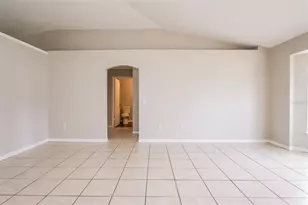 2729 Gramercy Dr, Deltona, FL 32738 - Photo 5