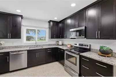 412 W Shade Drive, Venice, FL 34293 - Photo 7