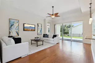 1121 Gardenshire Ln, Deland, FL 32724 - Photo 9