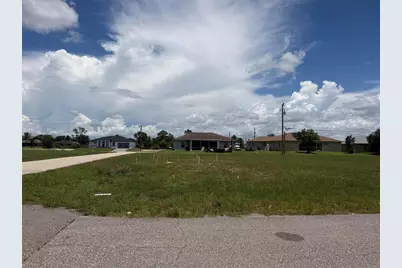2829 NE 5th Avenue, Cape Coral, FL 33909 - Photo 5