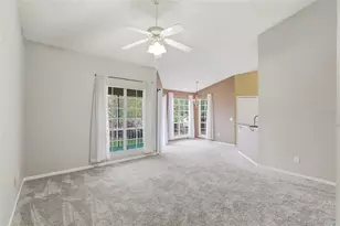 4696 Sussex Terrace, Orlando, FL 32811 - Photo 5