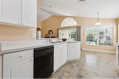 15625 Autumn Glen Avenue, Clermont, FL 34714 - Photo 13
