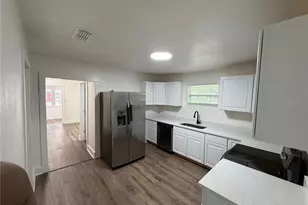 233 S Rhodes St, Mount Dora, FL 32757 - Photo 19