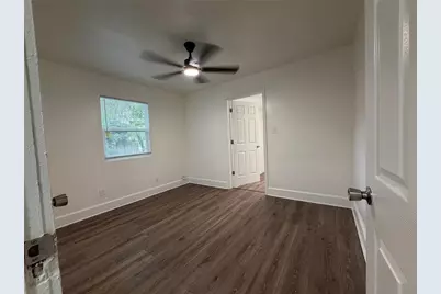 233 S Rhodes Street, Mount Dora, FL 32757 - Photo 7