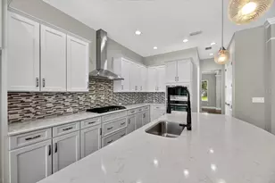 14216 Lambert Bridge Ln, Lithia, FL 33547 - Photo 17