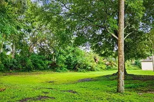 1679 Spring Garden Ct, Holly Hill, FL 32117 - Photo 3