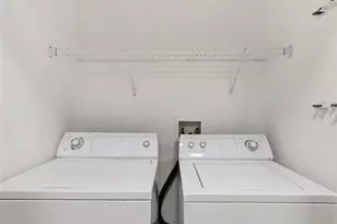 300 E South St, Orlando, FL 32801 - Photo 17