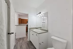 300 E South St, Orlando, FL 32801 - Photo 21