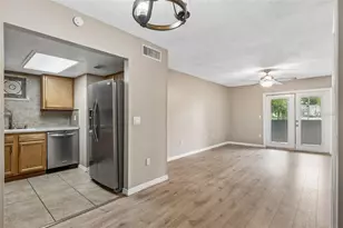 904 Lake Destiny Rd, Altamonte Springs, FL 32714 - Photo 9
