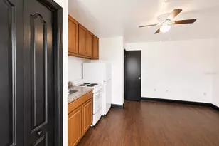 2795 L B McLeod Rd, Orlando, FL 32805 - Photo 3
