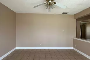 812 Jade Forest Ave, Orlando, FL 32828 - Photo 15