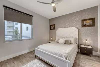 1709 N Tamiami Trail #220, Sarasota, FL 34234 - Photo 9