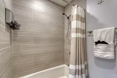 1709 N Tamiami Trail #220, Sarasota, FL 34234 - Photo 9