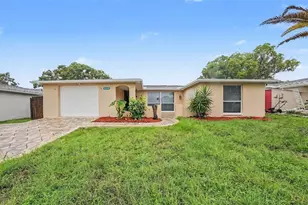 9135 Hunt Club Ln, Port Richey, FL 34668 - Photo 1