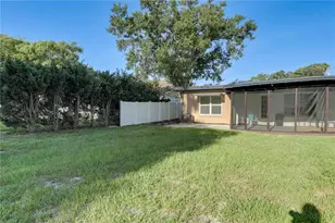 121 S Triplet Lake Dr, Casselberry, FL 32707 - Photo 9