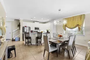 10722 Belfry Cir, Orlando, FL 32832 - Photo 9