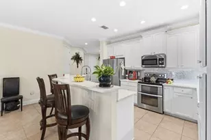 10722 Belfry Cir, Orlando, FL 32832 - Photo 5