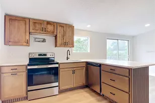 9200 Mercury Dr, Saint Cloud, FL 34773 - Photo 9