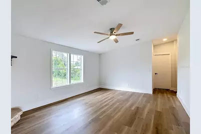 9200 Mercury Drive, Saint Cloud, FL 34773 - Photo 11