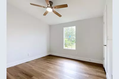 9200 Mercury Drive, Saint Cloud, FL 34773 - Photo 15