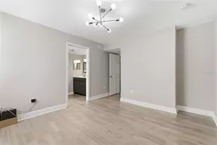 2400 Feather Sound Dr, Clearwater, FL 33762 - Photo 23