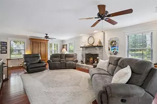 290 Manor Oaks Ct, Sanford, FL 32771 - Photo 11