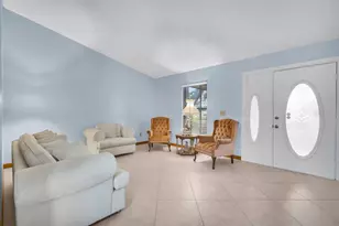 2805 Lake Tohopekaliga Blvd, Kissimmee, FL 34746 - Photo 9