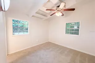 1034 NE 31st Ave, Gainesville, FL 32609 - Photo 11