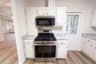 1034 NE 31st Ave, Gainesville, FL 32609 - Photo 3