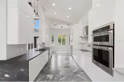 673 Lake Harbor Circle, Orlando, FL 32809 - Photo 11