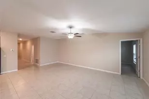 39693 Harvest Creek Ln, Zephyrhills, FL 33540 - Photo 27
